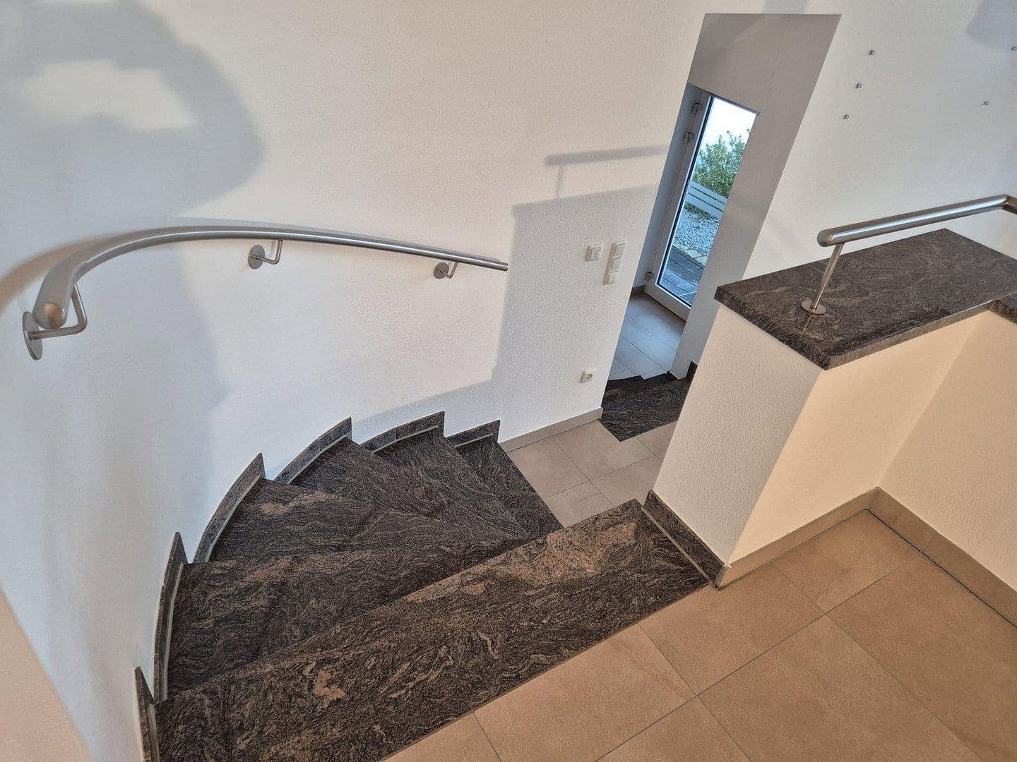 Pronájem kanceláře 150 m², Schwindegg, Bavorsko Pronájem kanceláře 150 m², Schwindegg, Bavorsko
