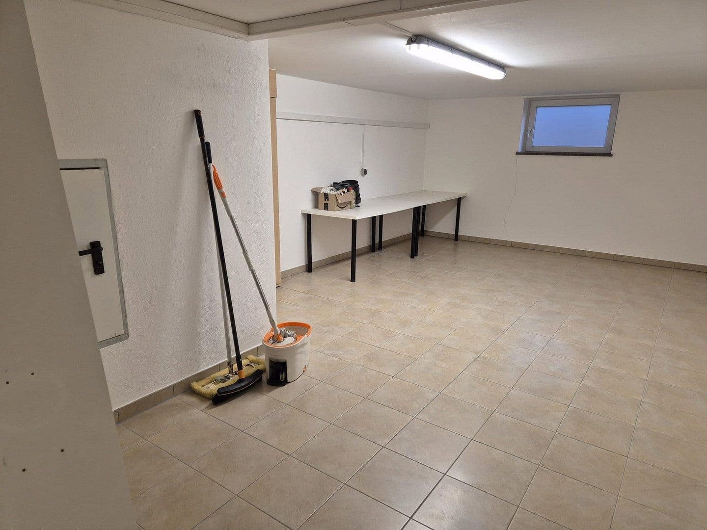 Pronájem kanceláře 150 m², Schwindegg, Bavorsko Pronájem kanceláře 150 m², Schwindegg, Bavorsko
