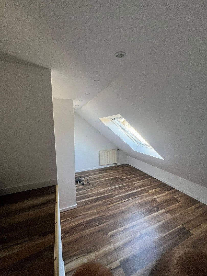 Prodej domu 100 m², pozemek 251 m², Brühl, Severní Porýní-Vestfálsko Prodej domu 100 m², pozemek 251 m², Brühl, Severní Porýní-Vestfálsko