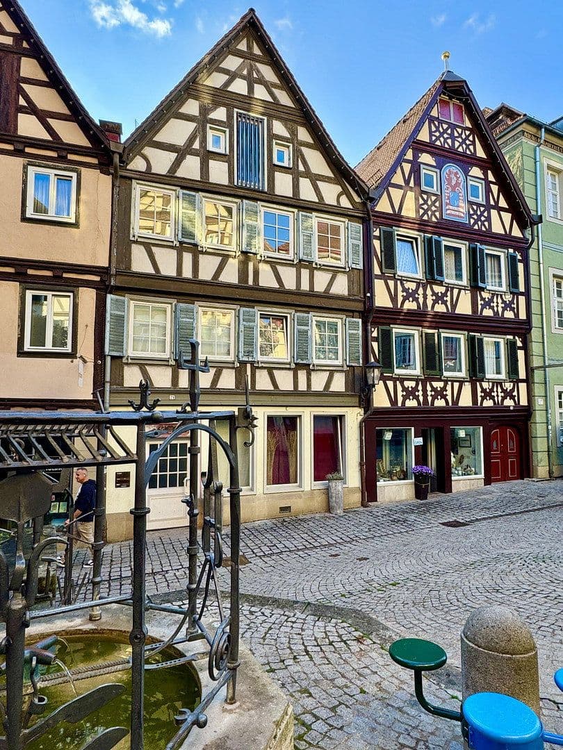 Prodej domu 291 m², pozemek 134 m², Schwäbisch Hall, Bádensko-Württembersko Prodej domu 291 m², pozemek 134 m², Schwäbisch Hall, Bádensko-Württembersko