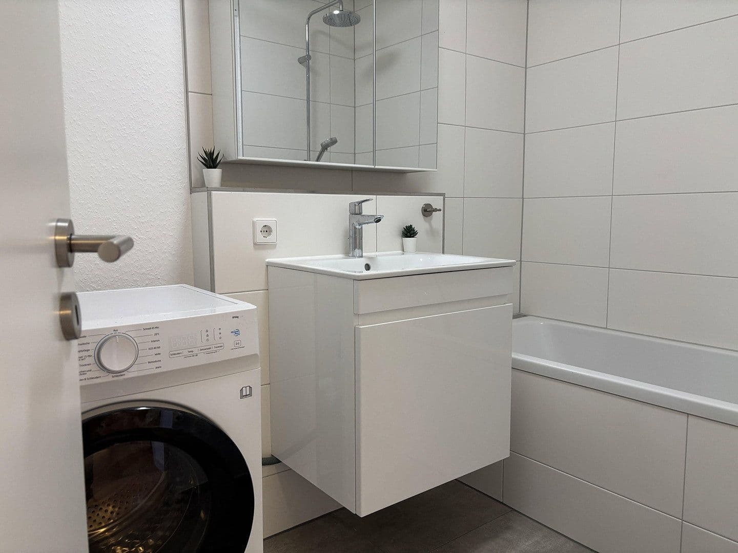 Prodej bytu 3+kk 82 m², Ludwigsburg, Bádensko-Württembersko Prodej bytu 3+kk 82 m², Ludwigsburg, Bádensko-Württembersko