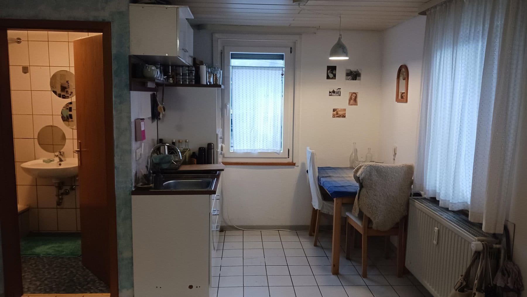 Prodej domu 178 m², pozemek 245 m², Feuchtstraße 2, Frickenhausen, Bádensko-Württembersko Prodej domu 178 m², pozemek 245 m², Feuchtstraße 2, Frickenhausen, Bádensko-Württembersko