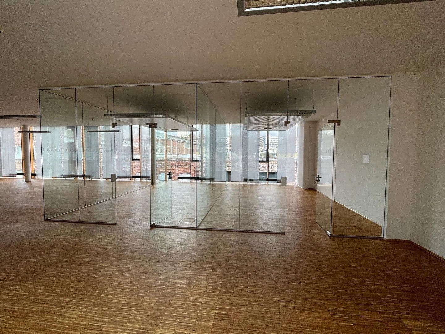 Pronájem kanceláře 1.314 m², Industriestraße 30, Remscheid, Severní Porýní-Vestfálsko Pronájem kanceláře 1.314 m², Industriestraße 30, Remscheid, Severní Porýní-Vestfálsko