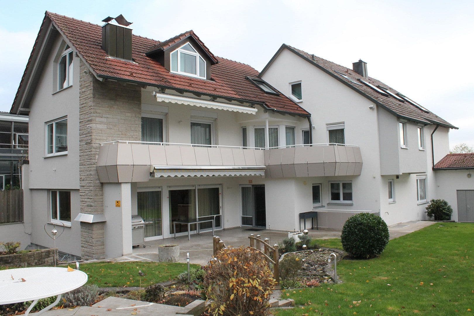 Prodej domu 410 m², pozemek 920 m², Crailsheim, Bádensko-Württembersko Prodej domu 410 m², pozemek 920 m², Crailsheim, Bádensko-Württembersko