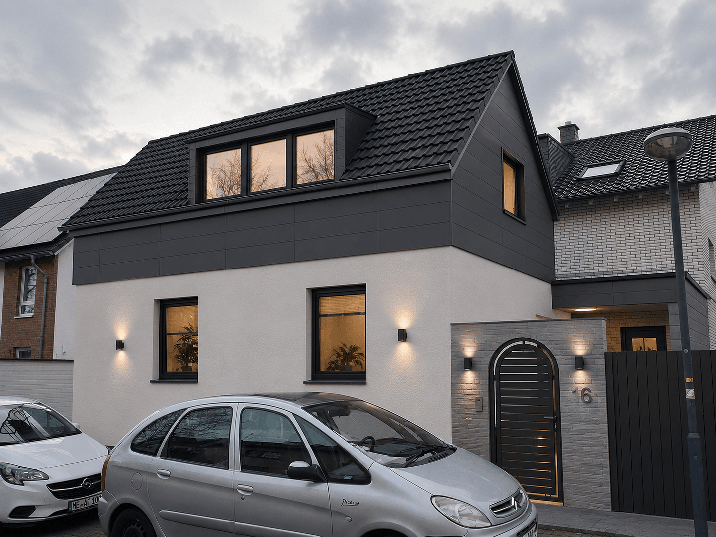Prodej domu 100 m², pozemek 80 m², Langenfeld (Rheinland), Severní Porýní-Vestfálsko Prodej domu 100 m², pozemek 80 m², Langenfeld (Rheinland), Severní Porýní-Vestfálsko