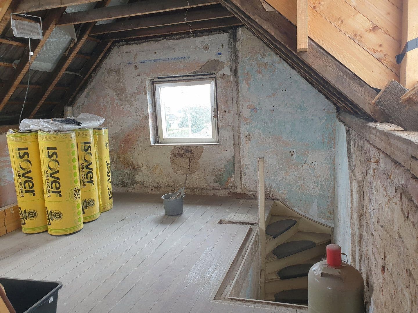 Prodej domu 100 m², pozemek 80 m², Langenfeld (Rheinland), Severní Porýní-Vestfálsko Prodej domu 100 m², pozemek 80 m², Langenfeld (Rheinland), Severní Porýní-Vestfálsko