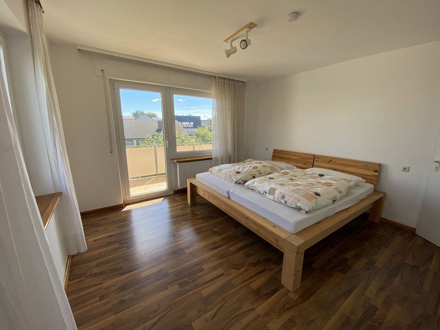 Pronájem bytu 3+kk 98 m², Trossingen, Bádensko-Württembersko Pronájem bytu 3+kk 98 m², Trossingen, Bádensko-Württembersko