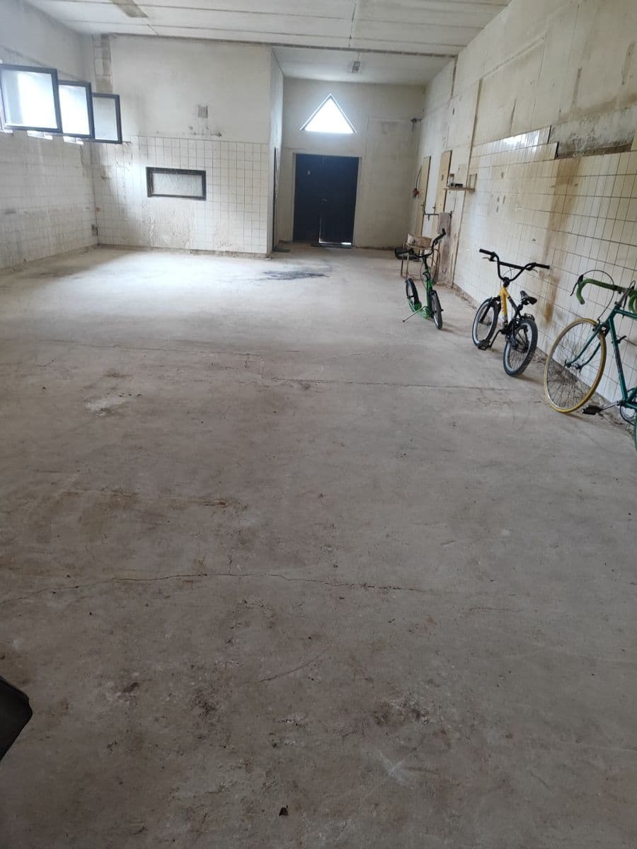 Pronájem nebytového prostoru 115 m², Březovská, Vrané nad Vltavou, Středočeský kraj Pronájem nebytového prostoru 115 m², Březovská, Vrané nad Vltavou, Středočeský kraj