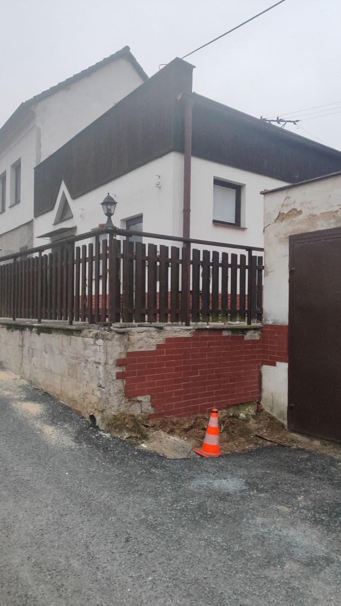 Pronájem nebytového prostoru 115 m², Březovská, Vrané nad Vltavou, Středočeský kraj Pronájem nebytového prostoru 115 m², Březovská, Vrané nad Vltavou, Středočeský kraj
