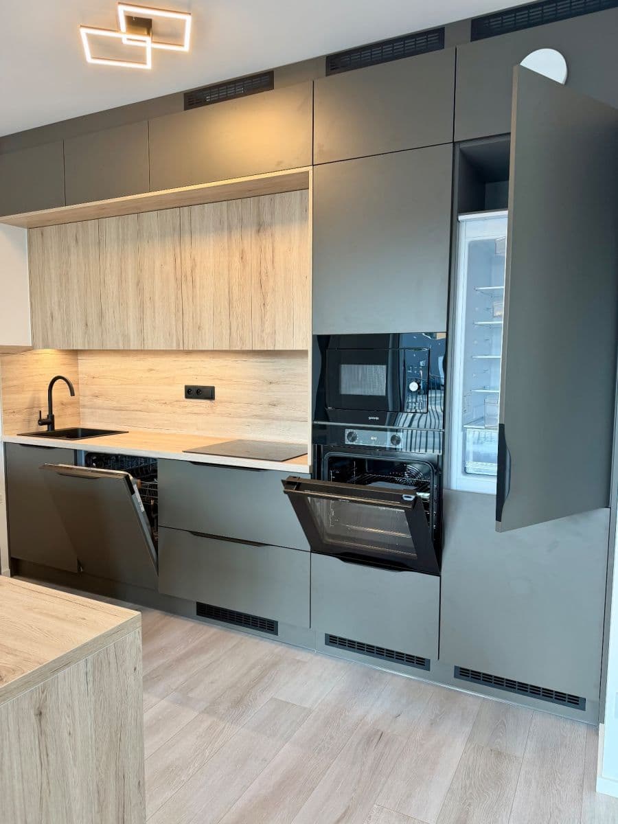 Pronájem bytu 2+kk 62 m², U Engerthu, Kladno, Středočeský kraj Pronájem bytu 2+kk 62 m², U Engerthu, Kladno, Středočeský kraj