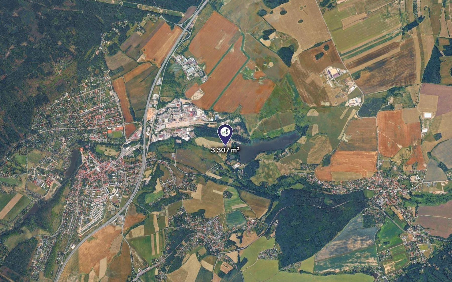 Prodej pozemku 3.307 m², Mníšek pod Brdy, Středočeský kraj Prodej pozemku 3.307 m², Mníšek pod Brdy, Středočeský kraj