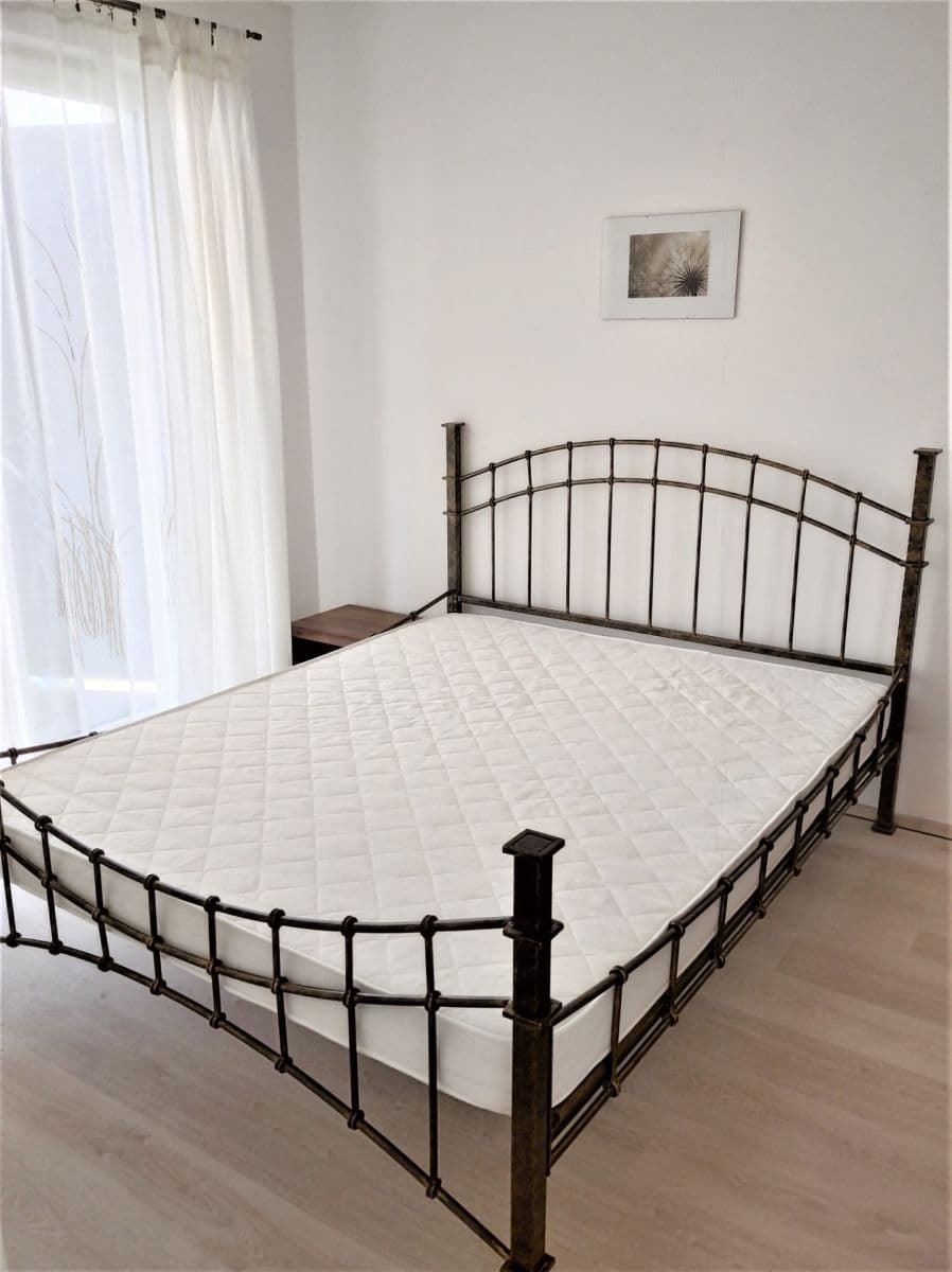 Pronájem bytu 2+kk 43 m², Eduarda Hamburgera, Olomouc, Olomoucký kraj Pronájem bytu 2+kk 43 m², Eduarda Hamburgera, Olomouc, Olomoucký kraj