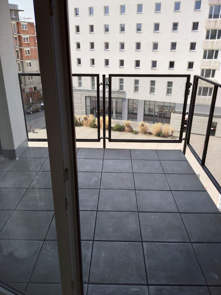 Pronájem bytu 2+kk 43 m², Eduarda Hamburgera, Olomouc, Olomoucký kraj Pronájem bytu 2+kk 43 m², Eduarda Hamburgera, Olomouc, Olomoucký kraj
