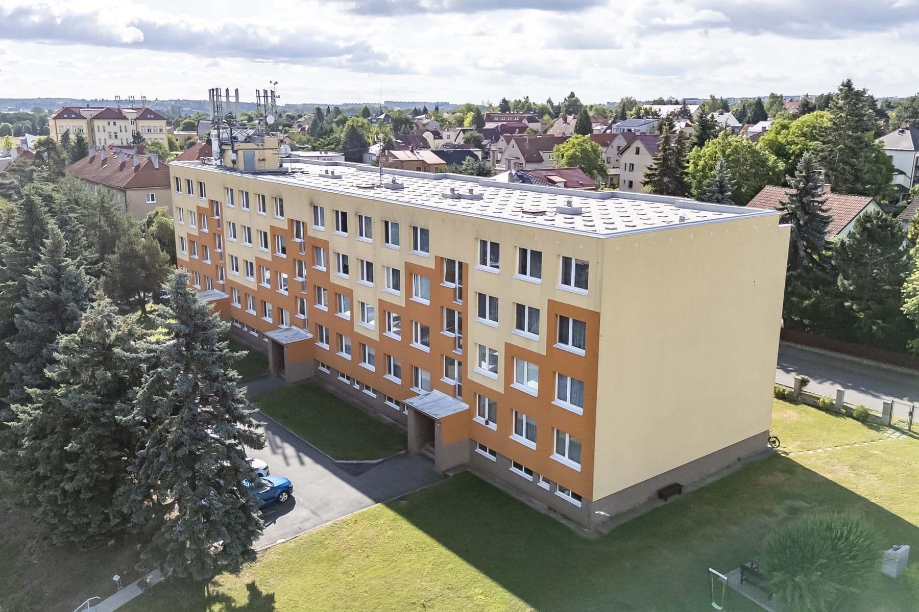 Prodej bytu 2+kk 42 m², Školská, Hostivice, Středočeský kraj Prodej bytu 2+kk 42 m², Školská, Hostivice, Středočeský kraj