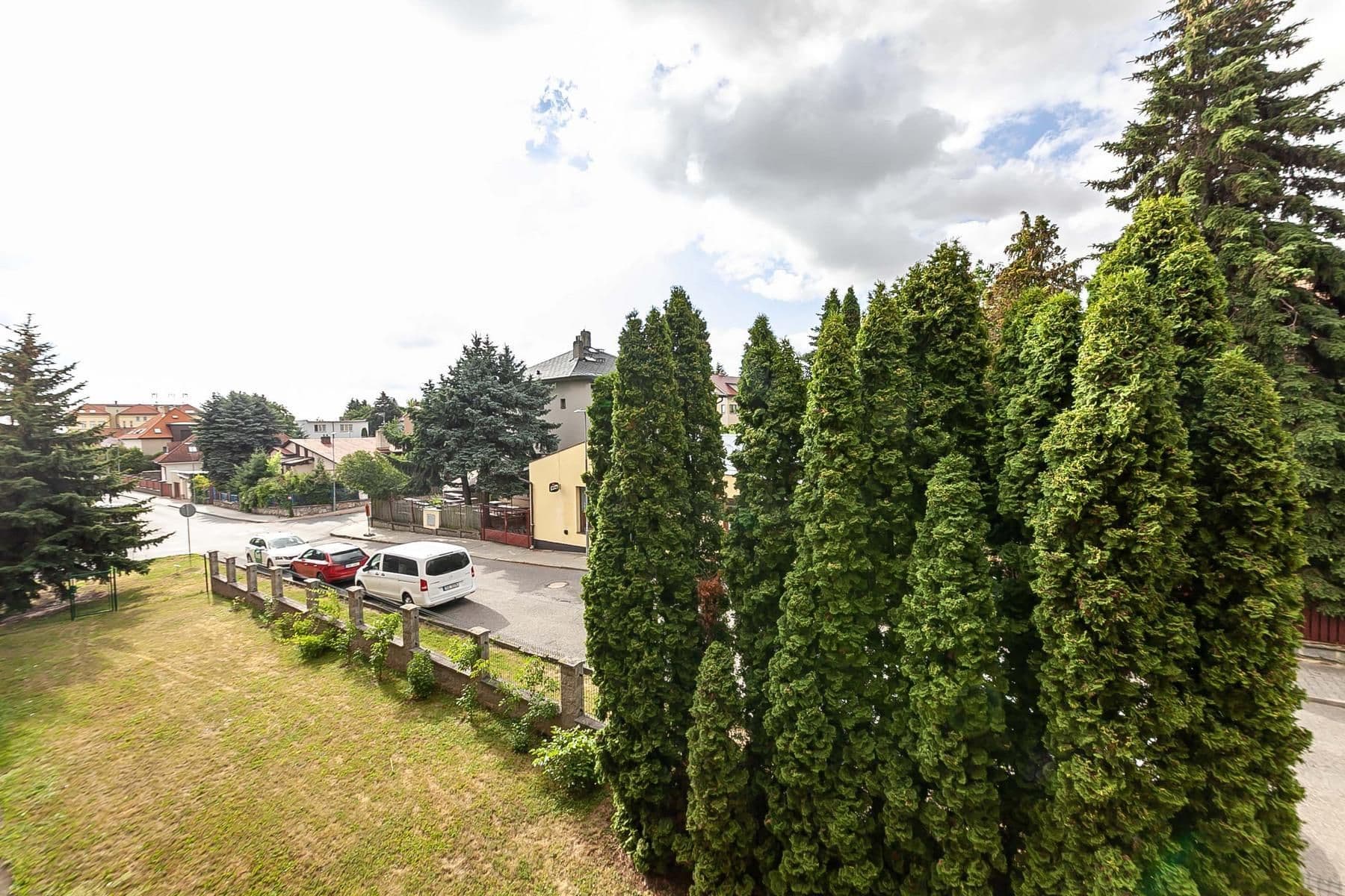 Prodej bytu 2+kk 42 m², Školská, Hostivice, Středočeský kraj Prodej bytu 2+kk 42 m², Školská, Hostivice, Středočeský kraj