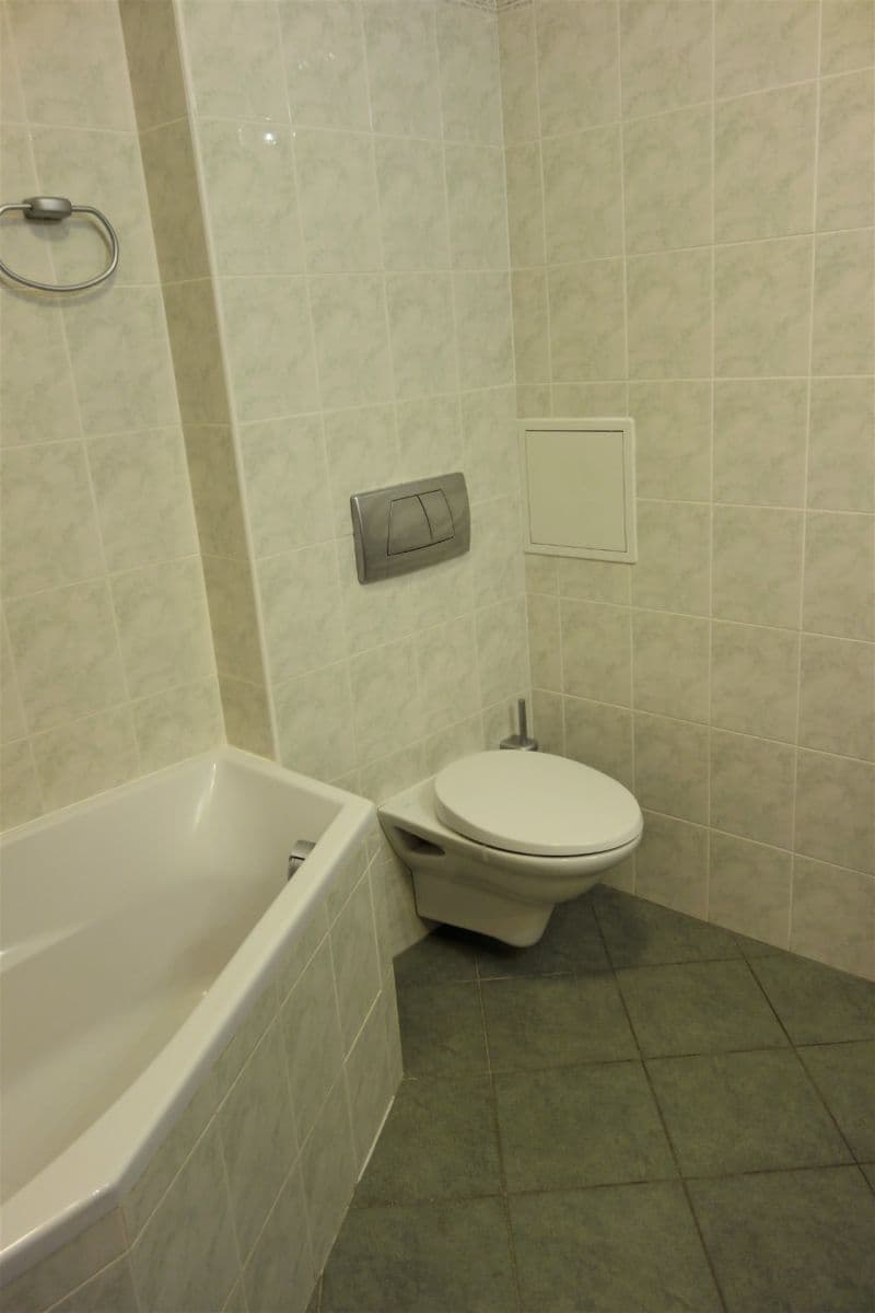 Pronájem bytu 2+kk 52 m², Naskové, Praha, Praha Pronájem bytu 2+kk 52 m², Naskové, Praha, Praha