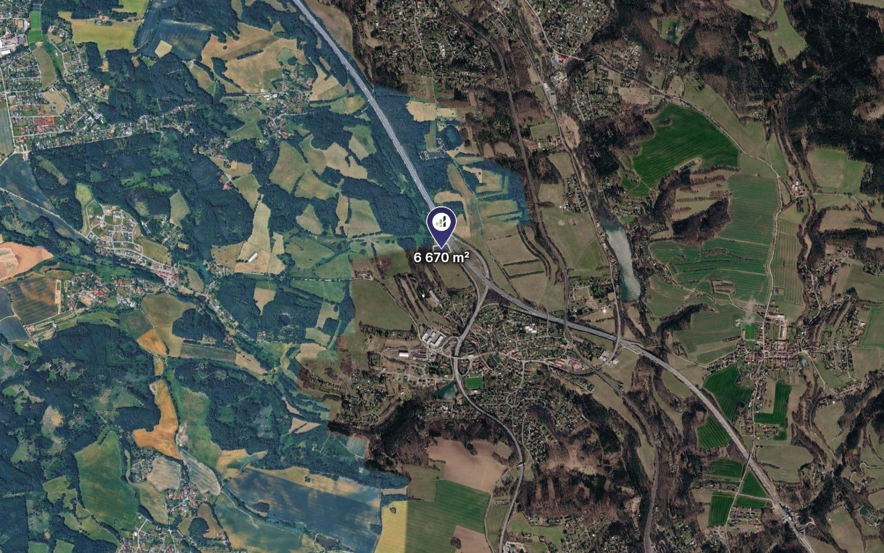 Prodej pozemku 6.670 m², Mirošovice, Středočeský kraj Prodej pozemku 6.670 m², Mirošovice, Středočeský kraj