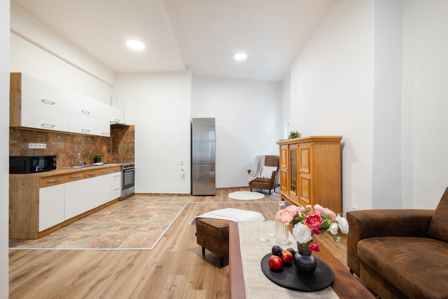 Prodej bytu 2+kk 53 m², Plzeňská, Praha, Praha Prodej bytu 2+kk 53 m², Plzeňská, Praha, Praha