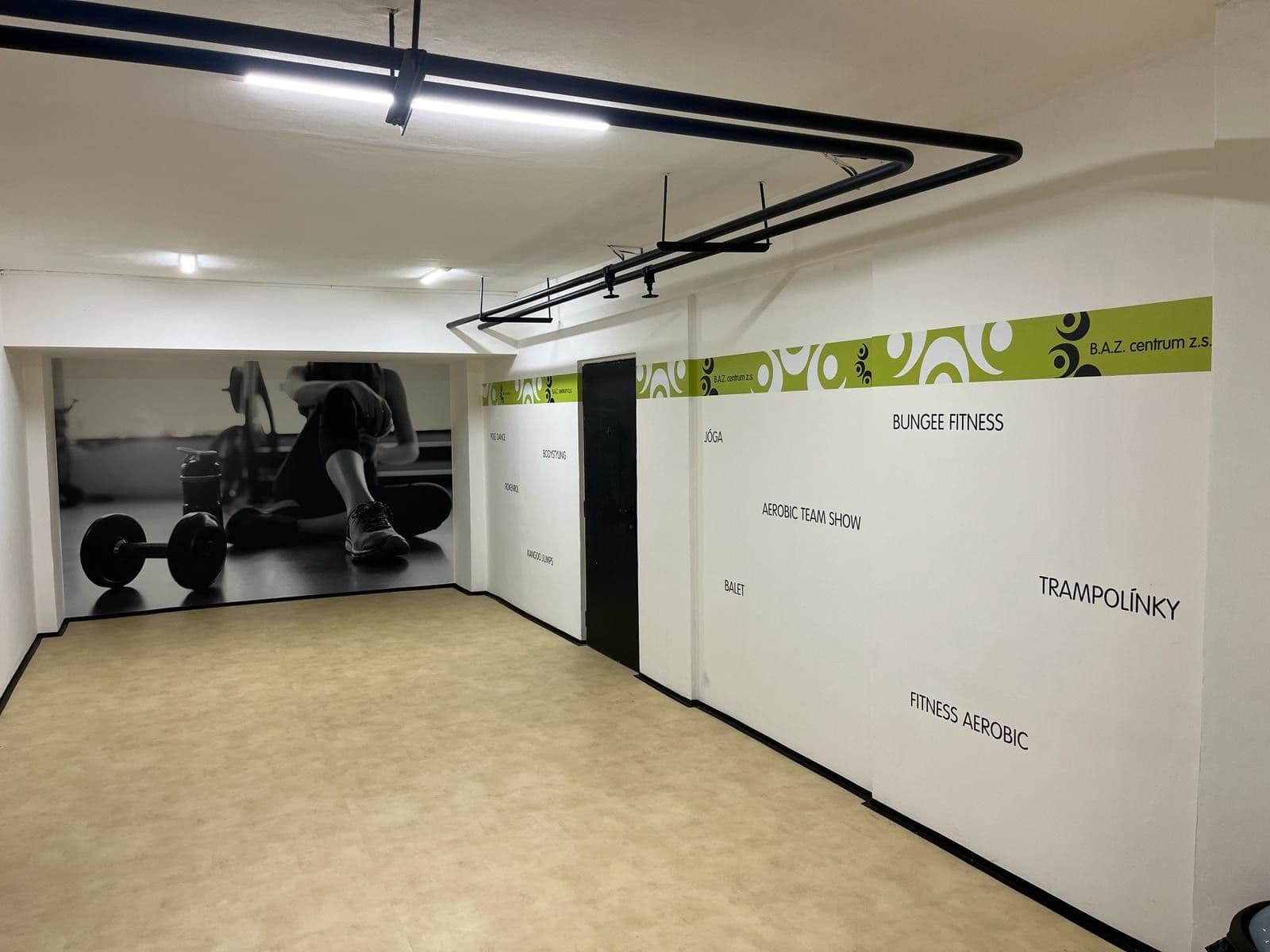 Pronájem nebytového prostoru 100 m², třída Edvarda Beneše, Hradec Králové, Královéhradecký kraj Pronájem nebytového prostoru 100 m², třída Edvarda Beneše, Hradec Králové, Královéhradecký kraj