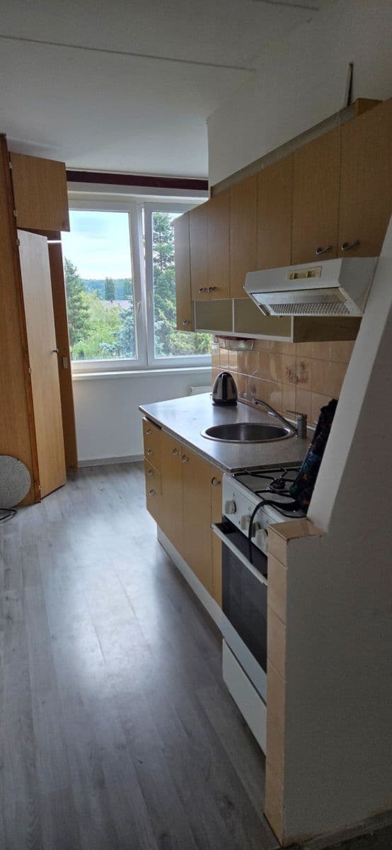 Pronájem bytu 2+1 57 m², 17. listopadu, Klášterec nad Ohří, Ústecký kraj Pronájem bytu 2+1 57 m², 17. listopadu, Klášterec nad Ohří, Ústecký kraj