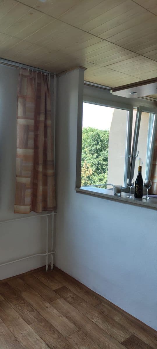 Prodej bytu 3+kk 76 m², Litevská, Kladno, Středočeský kraj Prodej bytu 3+kk 76 m², Litevská, Kladno, Středočeský kraj