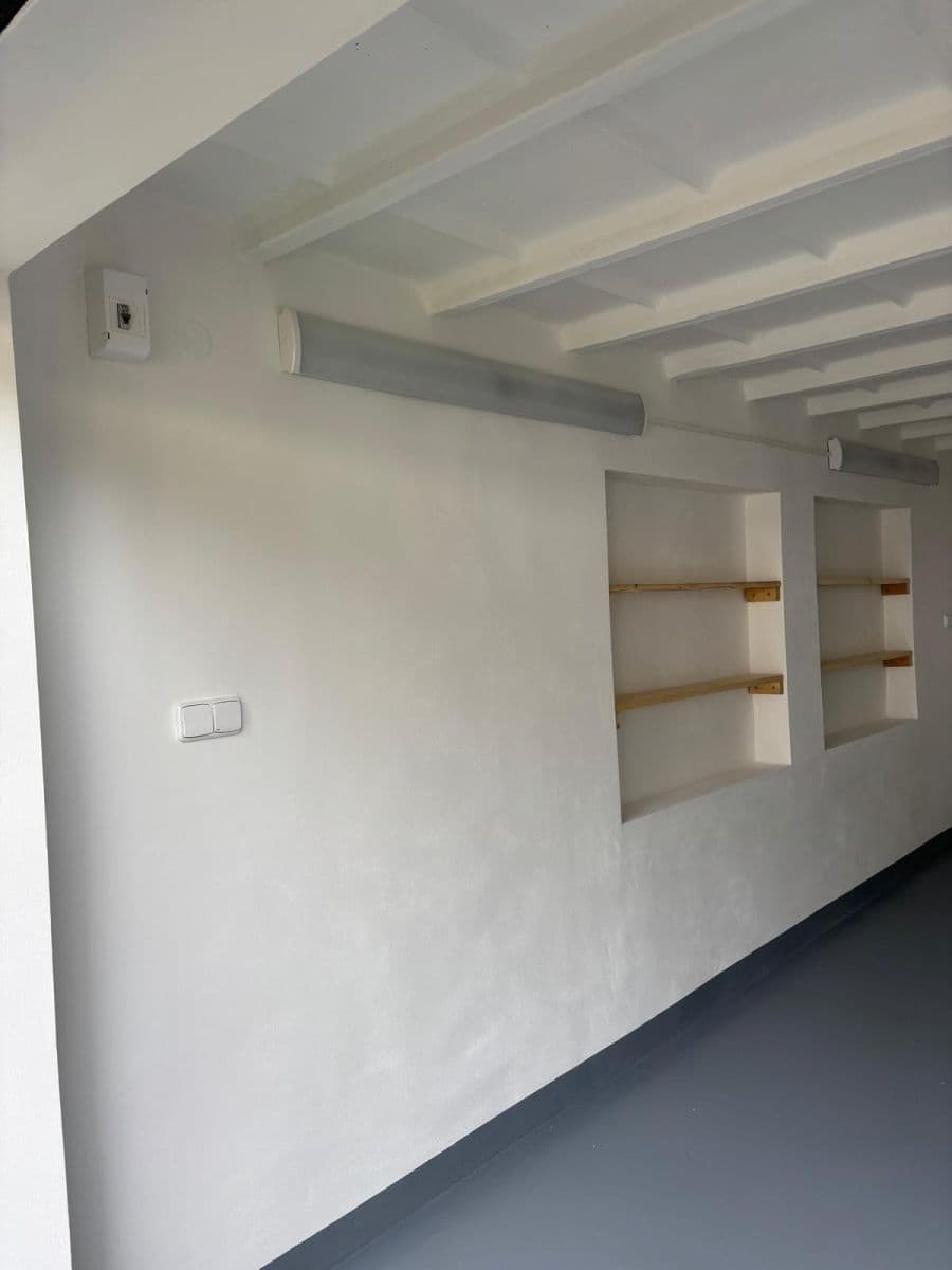 Pronájem garáže 20 m², Litvínov, Ústecký kraj Pronájem garáže 20 m², Litvínov, Ústecký kraj