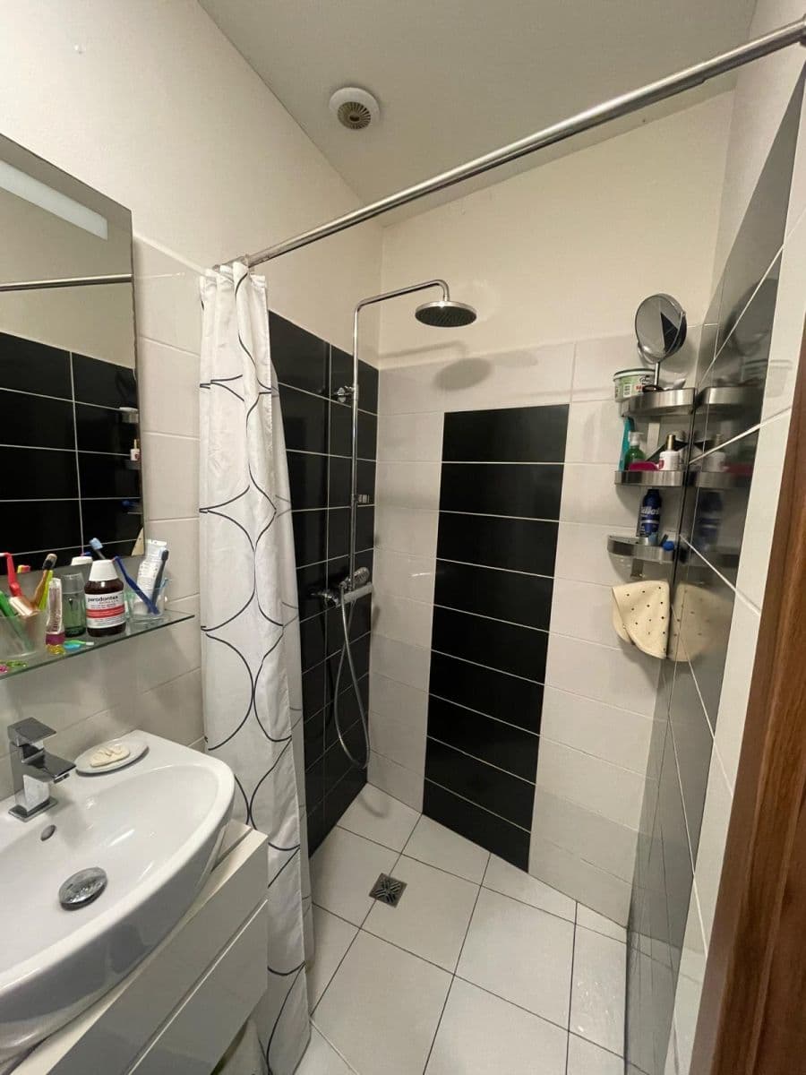Pronájem bytu 1+1 34 m², Fibichova, Jihlava, Kraj Vysočina Pronájem bytu 1+1 34 m², Fibichova, Jihlava, Kraj Vysočina