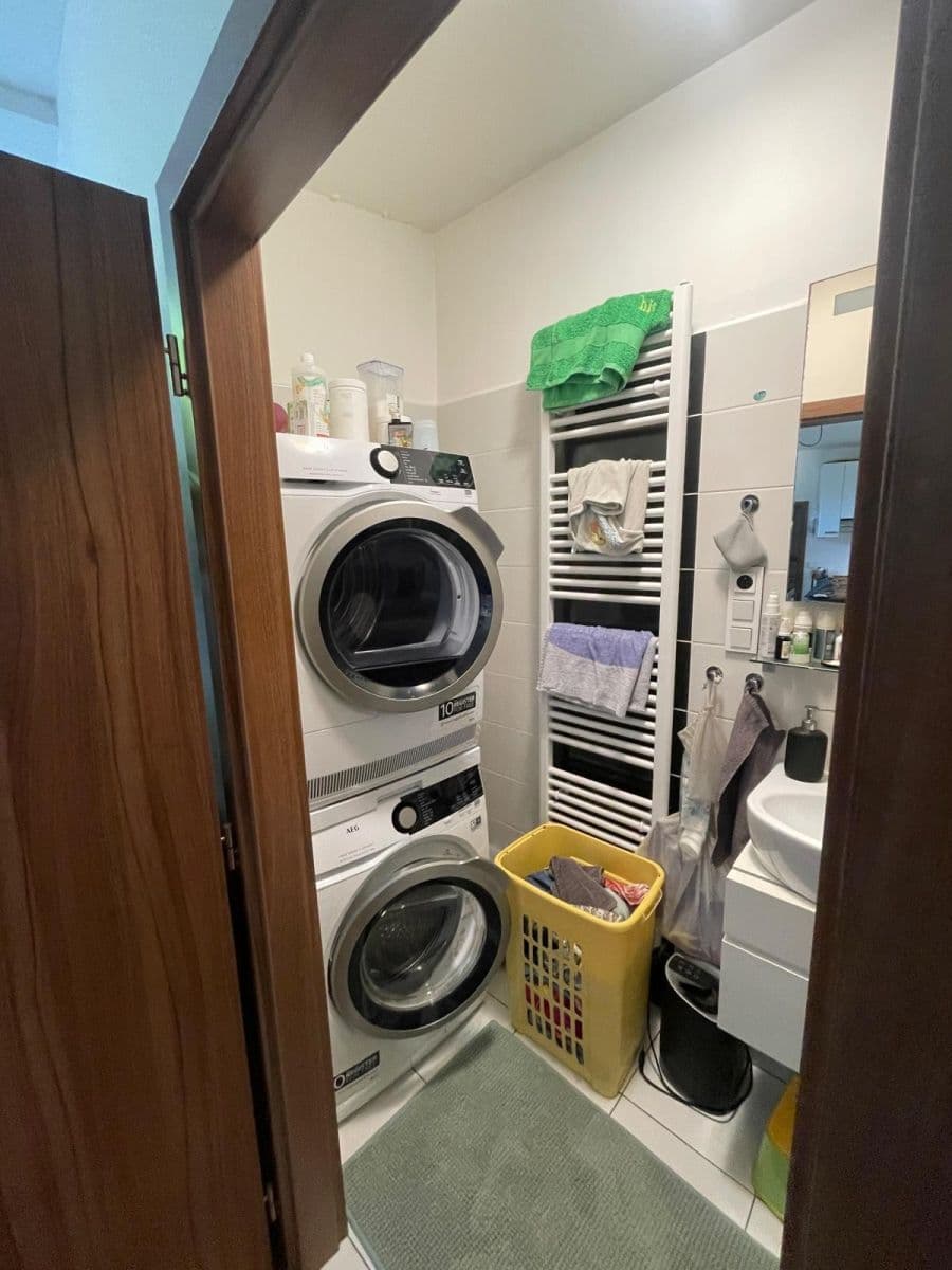 Pronájem bytu 1+1 34 m², Fibichova, Jihlava, Kraj Vysočina Pronájem bytu 1+1 34 m², Fibichova, Jihlava, Kraj Vysočina