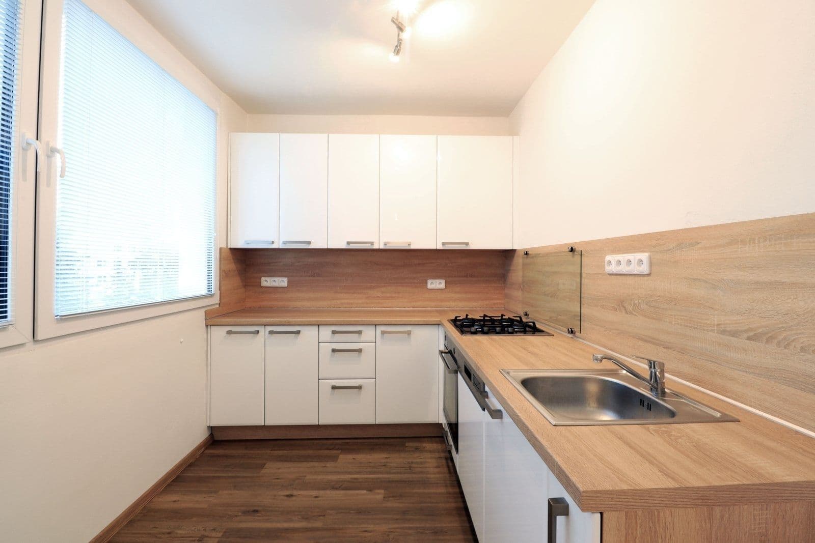 Pronájem bytu 1+1 37 m², Havlíčkova, Mladá Boleslav, Středočeský kraj Pronájem bytu 1+1 37 m², Havlíčkova, Mladá Boleslav, Středočeský kraj