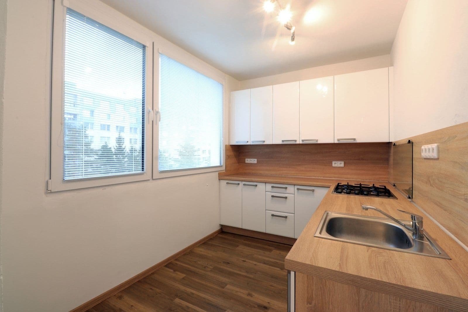Pronájem bytu 1+1 37 m², Havlíčkova, Mladá Boleslav, Středočeský kraj Pronájem bytu 1+1 37 m², Havlíčkova, Mladá Boleslav, Středočeský kraj