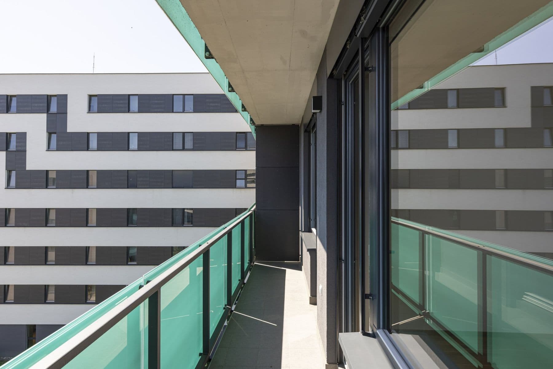 Pronájem bytu 2+kk 52 m², Argentinská, Praha, Praha Pronájem bytu 2+kk 52 m², Argentinská, Praha, Praha