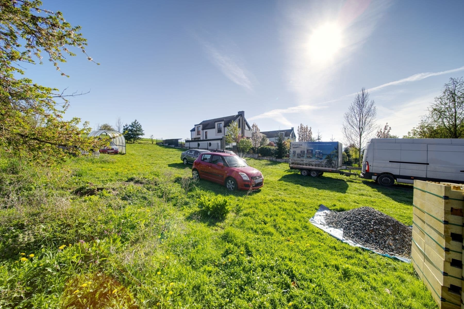 Prodej pozemku 1.129 m², Dolní Břežany, Středočeský kraj Prodej pozemku 1.129 m², Dolní Břežany, Středočeský kraj