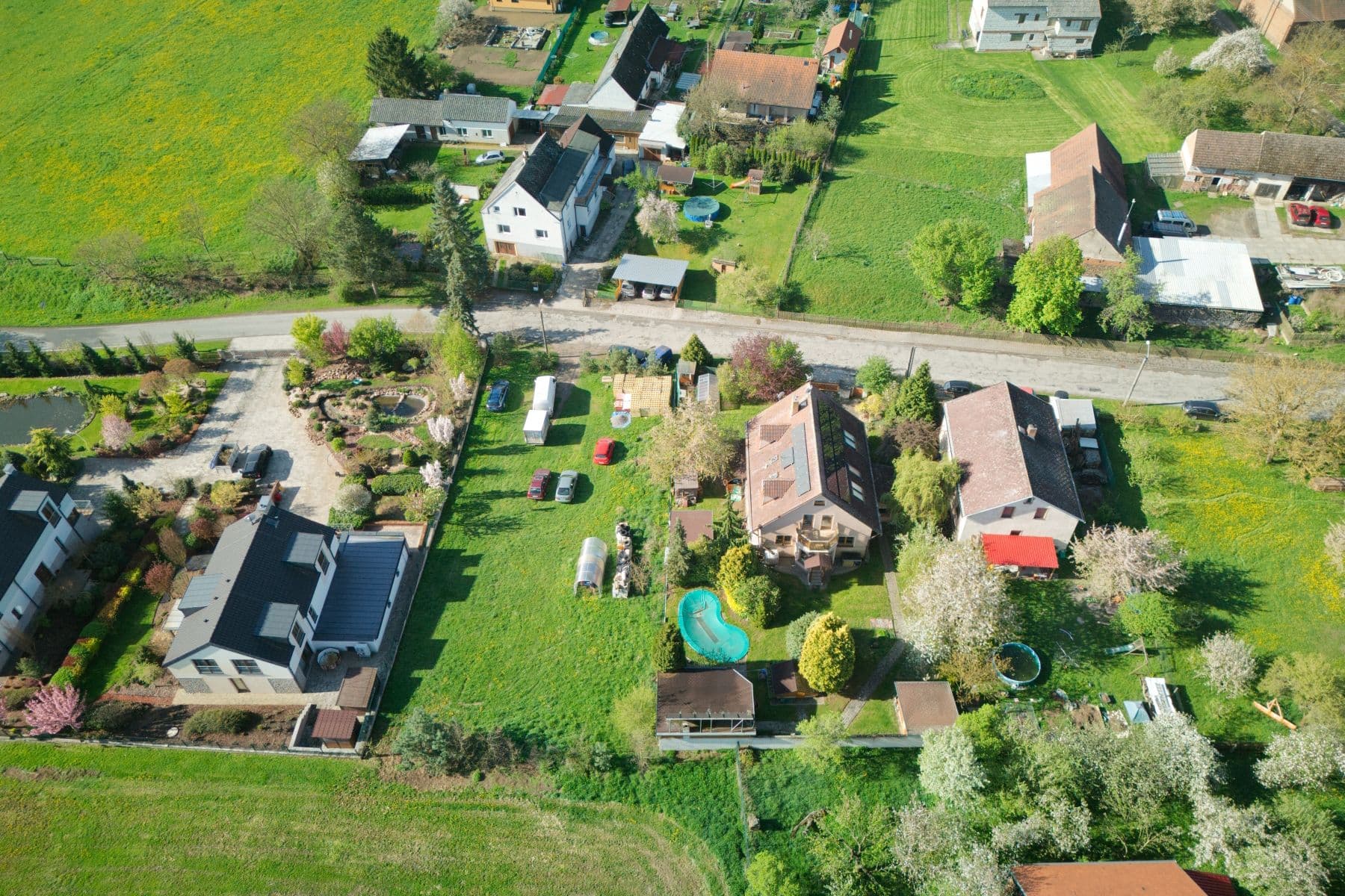Prodej pozemku 1.129 m², Dolní Břežany, Středočeský kraj Prodej pozemku 1.129 m², Dolní Břežany, Středočeský kraj