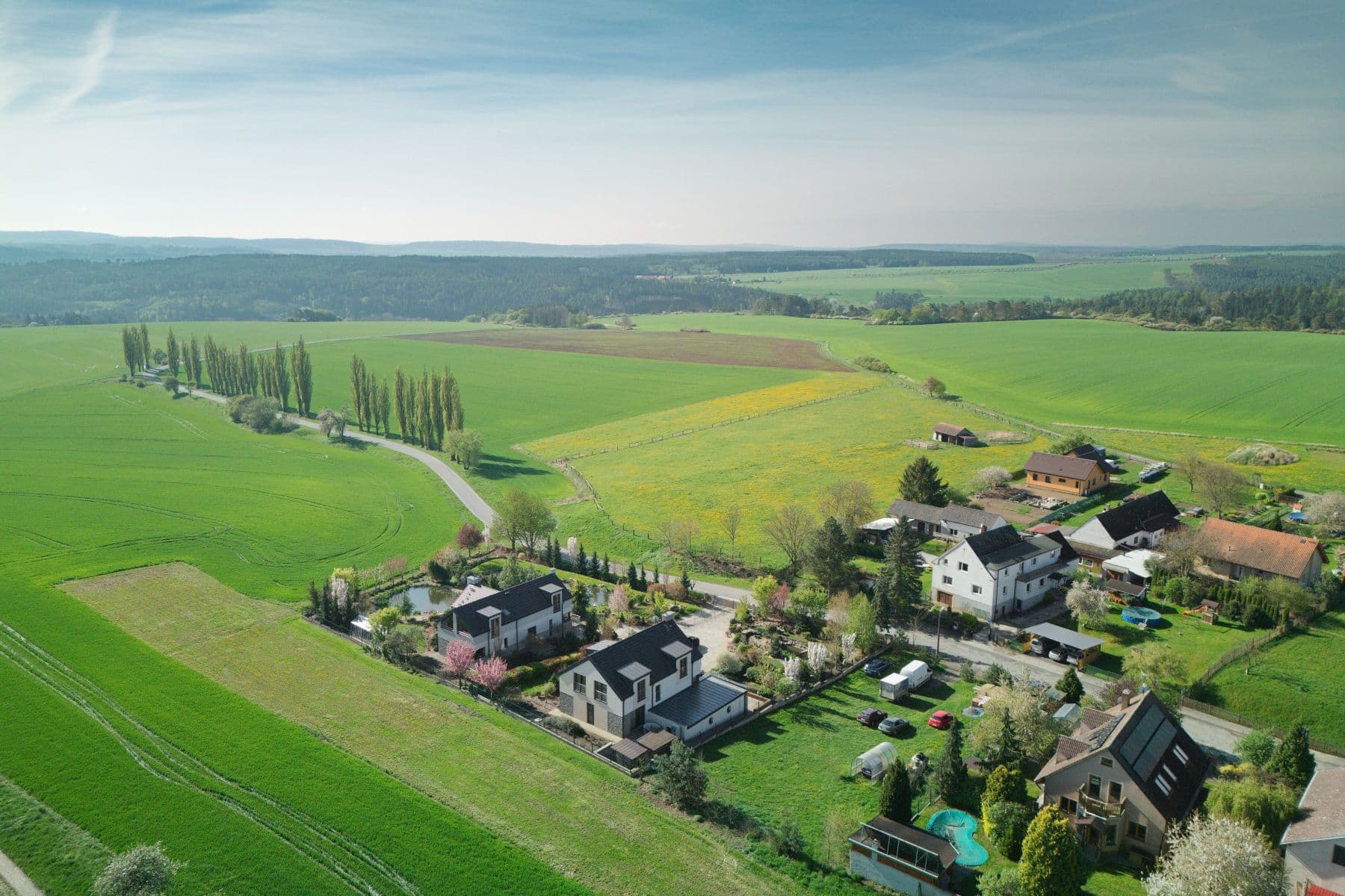 Prodej pozemku 1.129 m², Dolní Břežany, Středočeský kraj Prodej pozemku 1.129 m², Dolní Břežany, Středočeský kraj