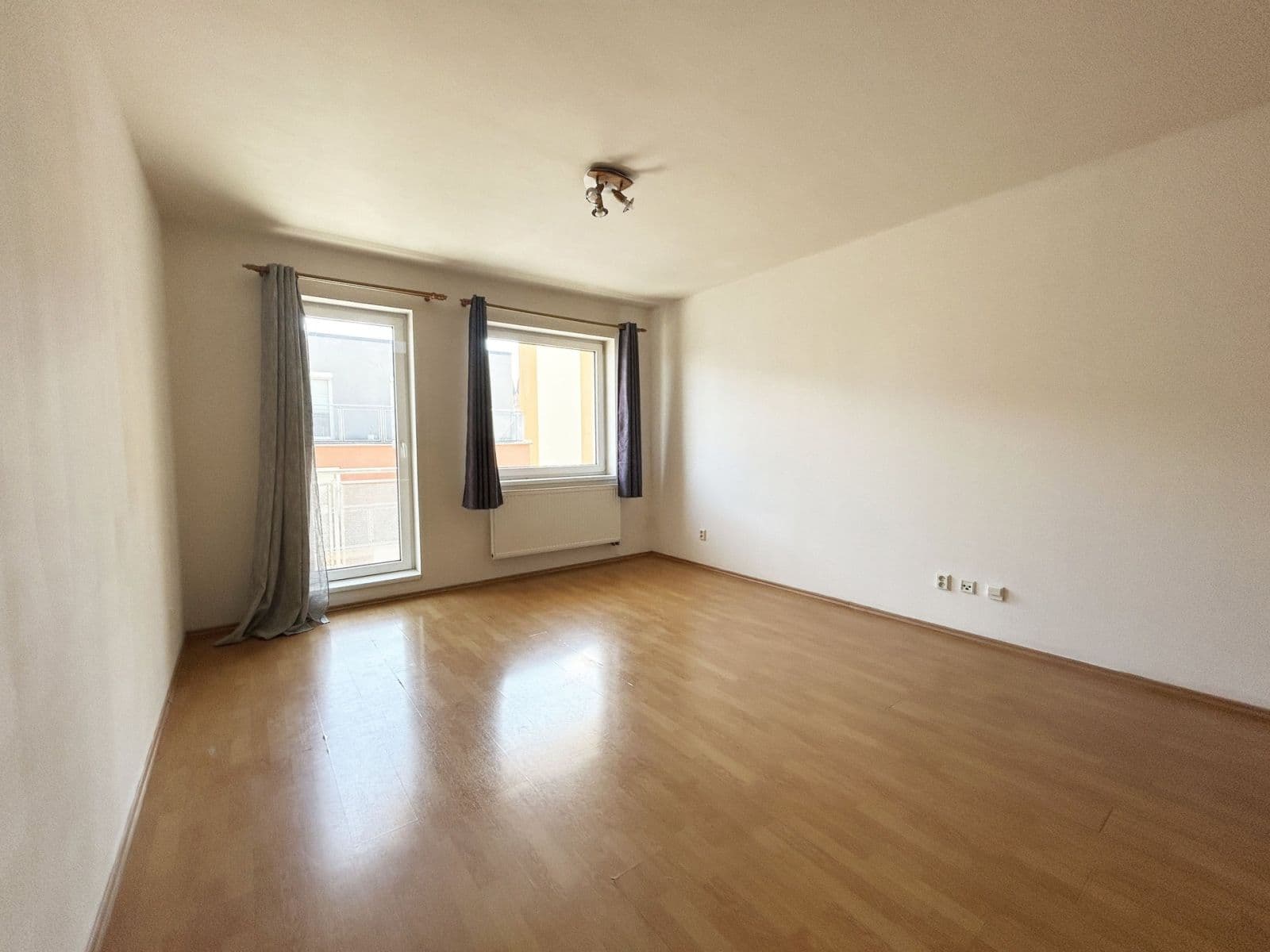 Pronájem bytu 1+kk 34 m², Mlýnská, Kolín, Středočeský kraj Pronájem bytu 1+kk 34 m², Mlýnská, Kolín, Středočeský kraj