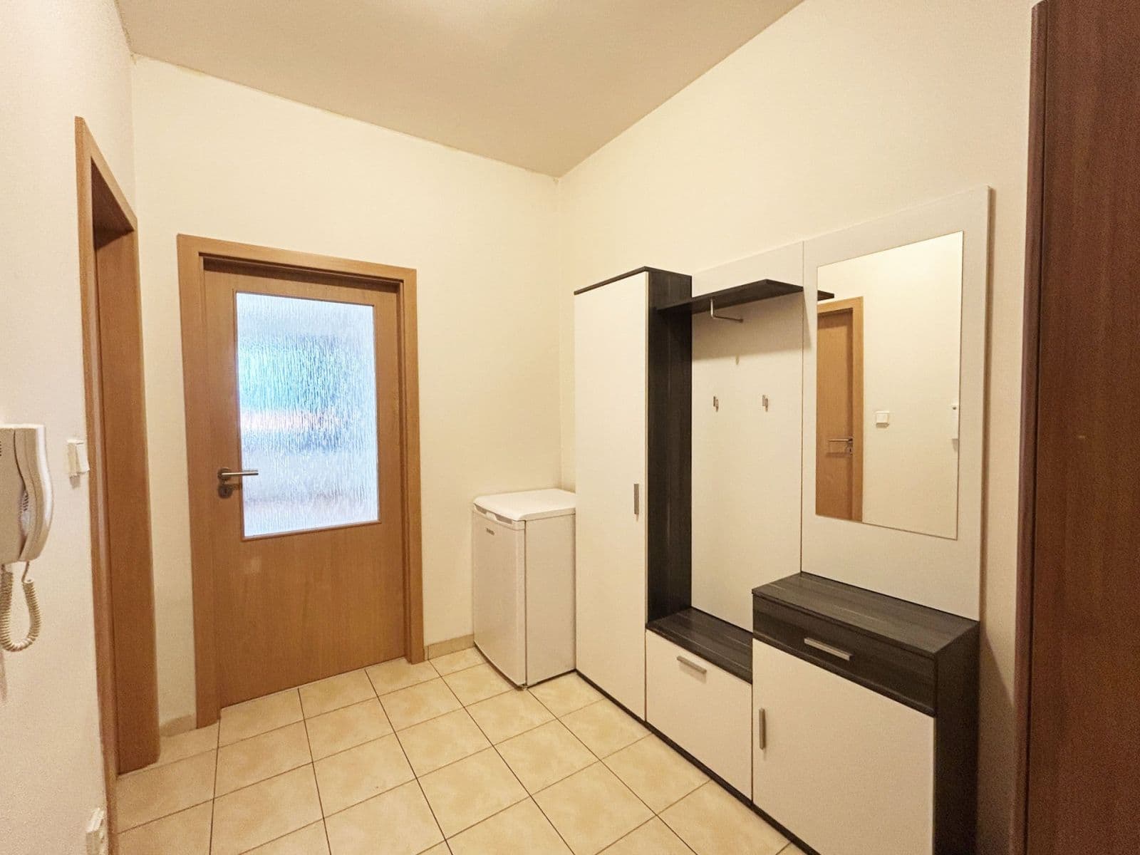 Pronájem bytu 1+kk 34 m², Mlýnská, Kolín, Středočeský kraj Pronájem bytu 1+kk 34 m², Mlýnská, Kolín, Středočeský kraj