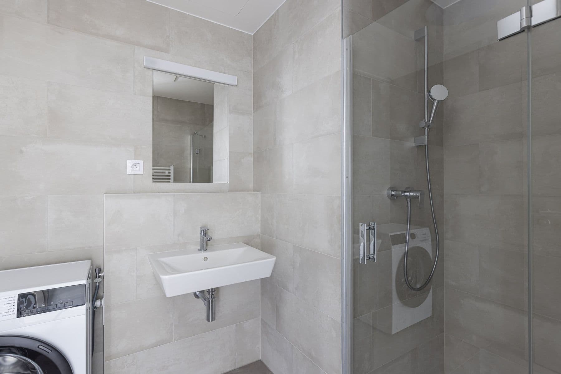 Pronájem bytu 2+kk 50 m², Arnošta Valenty, Praha, Praha Pronájem bytu 2+kk 50 m², Arnošta Valenty, Praha, Praha