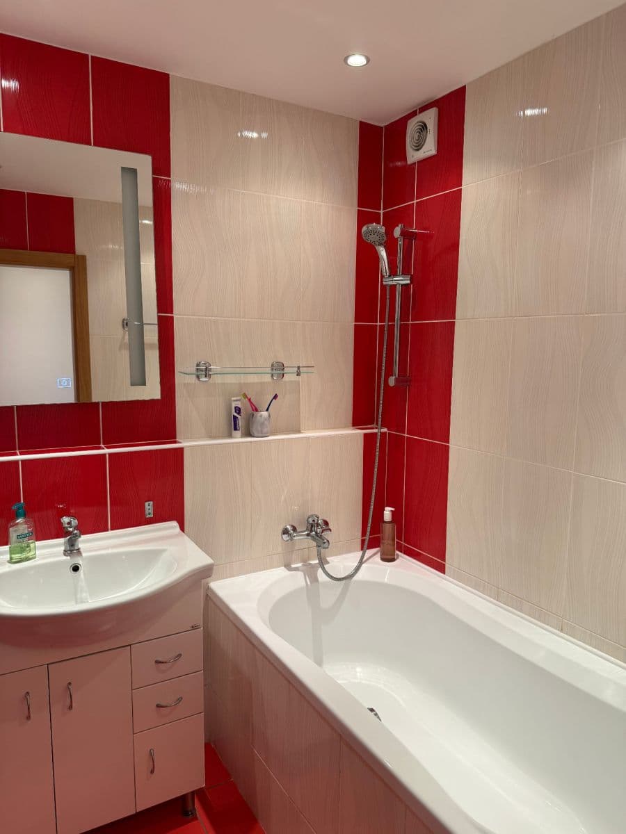 Prodej bytu 3+kk 77 m², Láskova, Praha, Praha Prodej bytu 3+kk 77 m², Láskova, Praha, Praha