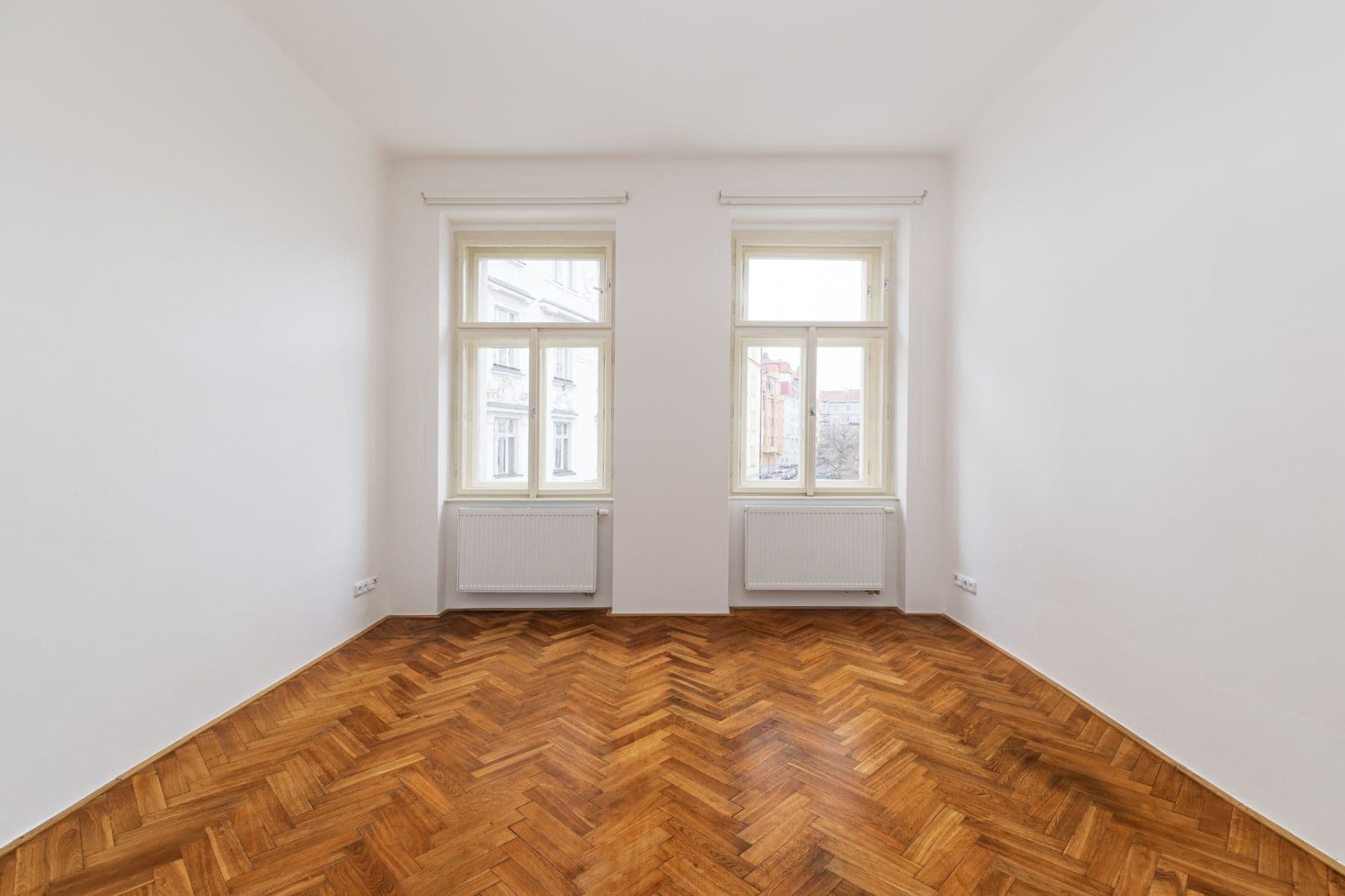 Pronájem bytu 1+1 45 m², Kamenická, Praha, Praha Pronájem bytu 1+1 45 m², Kamenická, Praha, Praha