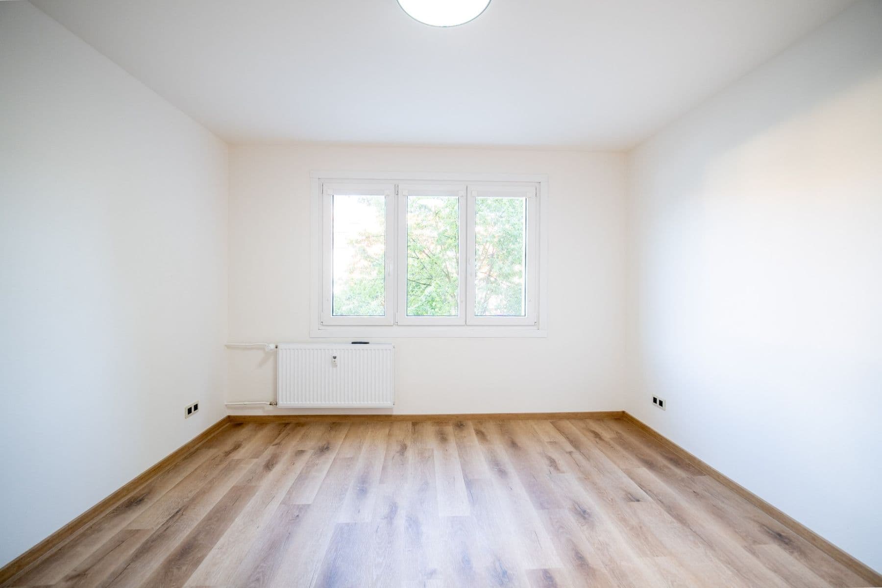 Prodej bytu 3+kk 60 m², Partyzánská, Plzeň, Plzeňský kraj Prodej bytu 3+kk 60 m², Partyzánská, Plzeň, Plzeňský kraj