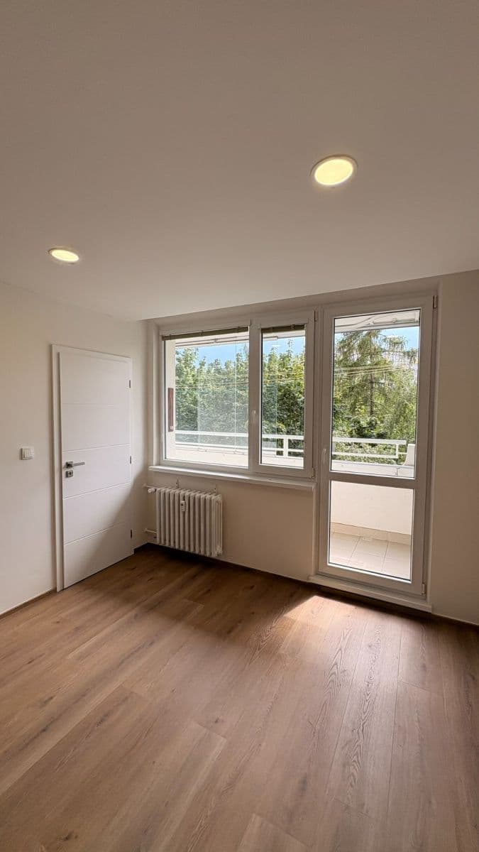 Pronájem bytu 2+kk 48 m², Brdičkova, Praha, Praha Pronájem bytu 2+kk 48 m², Brdičkova, Praha, Praha