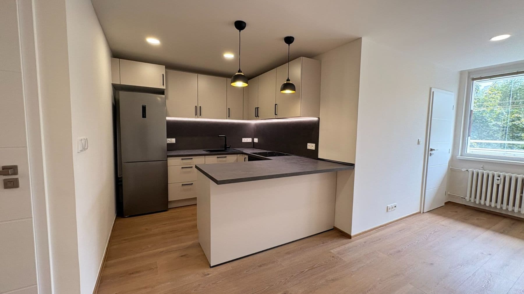 Pronájem bytu 2+kk 48 m², Brdičkova, Praha, Praha Pronájem bytu 2+kk 48 m², Brdičkova, Praha, Praha