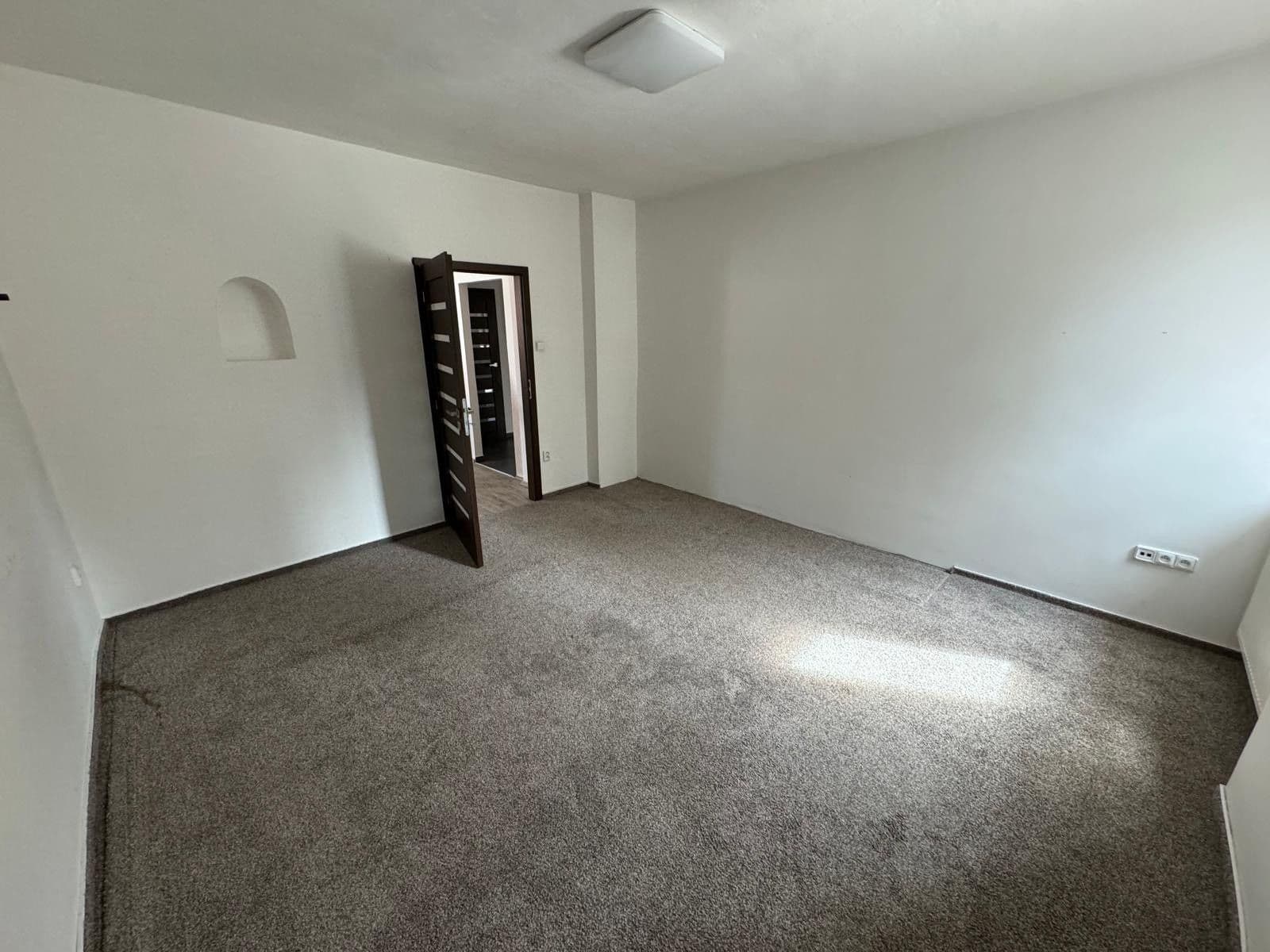Pronájem bytu 2+1 54 m², Žalanského, Praha, Praha Pronájem bytu 2+1 54 m², Žalanského, Praha, Praha
