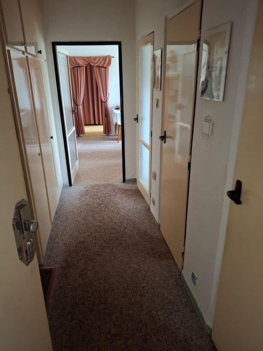 Prodej bytu 3+1 74 m², Dukelská, Uničov, Olomoucký kraj Prodej bytu 3+1 74 m², Dukelská, Uničov, Olomoucký kraj