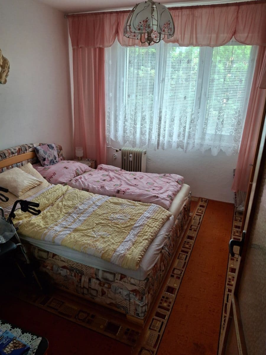Prodej bytu 3+1 74 m², Dukelská, Uničov, Olomoucký kraj Prodej bytu 3+1 74 m², Dukelská, Uničov, Olomoucký kraj