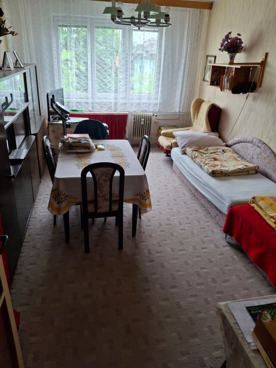 Prodej bytu 3+1 74 m², Dukelská, Uničov, Olomoucký kraj Prodej bytu 3+1 74 m², Dukelská, Uničov, Olomoucký kraj