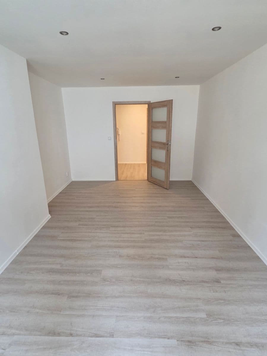 Pronájem bytu 4+1 107 m², Dalibora z Myšlína, Doksy, Liberecký kraj Pronájem bytu 4+1 107 m², Dalibora z Myšlína, Doksy, Liberecký kraj