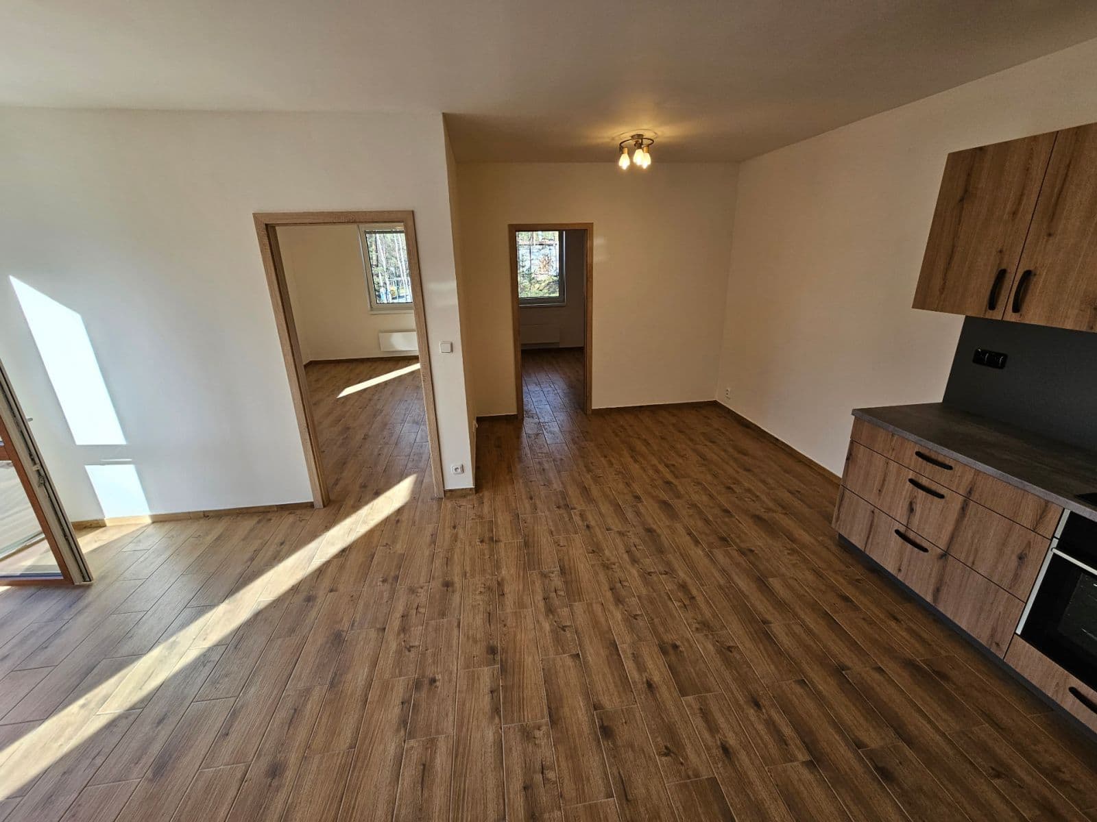 Pronájem bytu 3+kk 73 m², Pod Borným, Doksy, Liberecký kraj Pronájem bytu 3+kk 73 m², Pod Borným, Doksy, Liberecký kraj