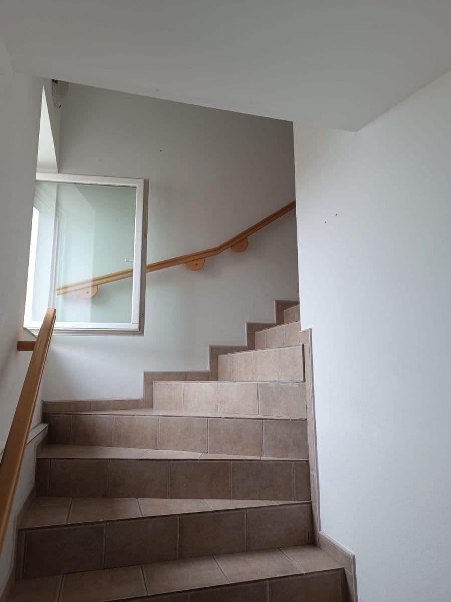 Pronájem bytu 1+kk 25 m², Kašpara Malého, Bechyně, Jihočeský kraj Pronájem bytu 1+kk 25 m², Kašpara Malého, Bechyně, Jihočeský kraj