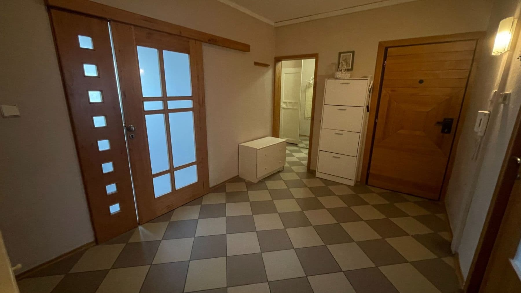 Prodej bytu 4+1 94 m², Uherská, Praha, Praha Prodej bytu 4+1 94 m², Uherská, Praha, Praha